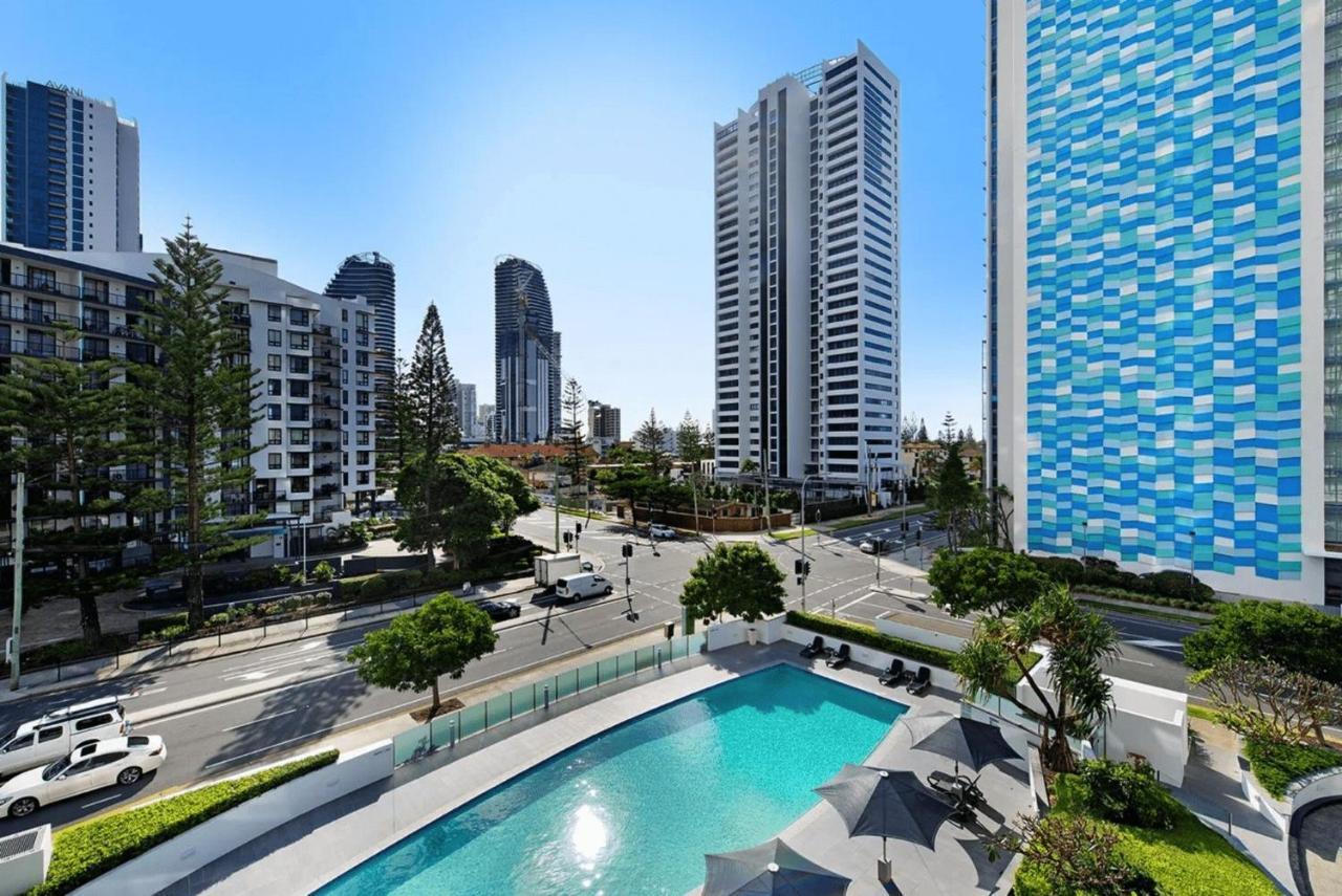 Modern 2 Bedroom Apartment in Sierra Grand Gold Coast Exterior foto