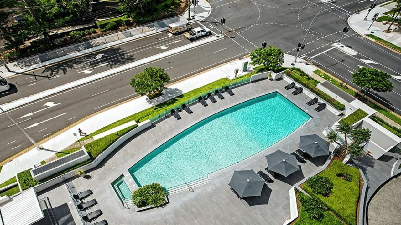 Modern 2 Bedroom Apartment in Sierra Grand Gold Coast Exterior foto